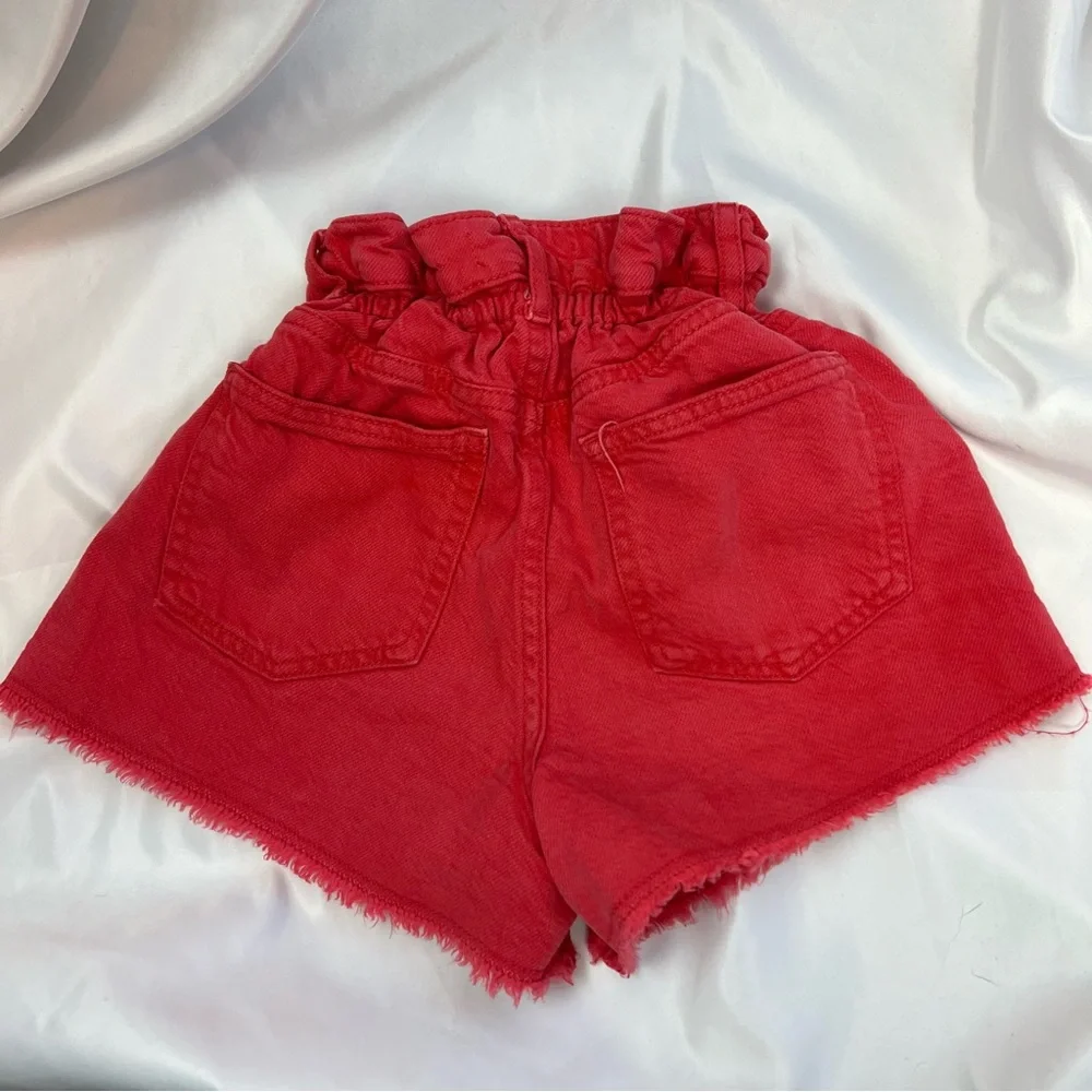 3 FOR $15 Zara Girl Frayed Hem Paperbag Shorts, size 9 Years